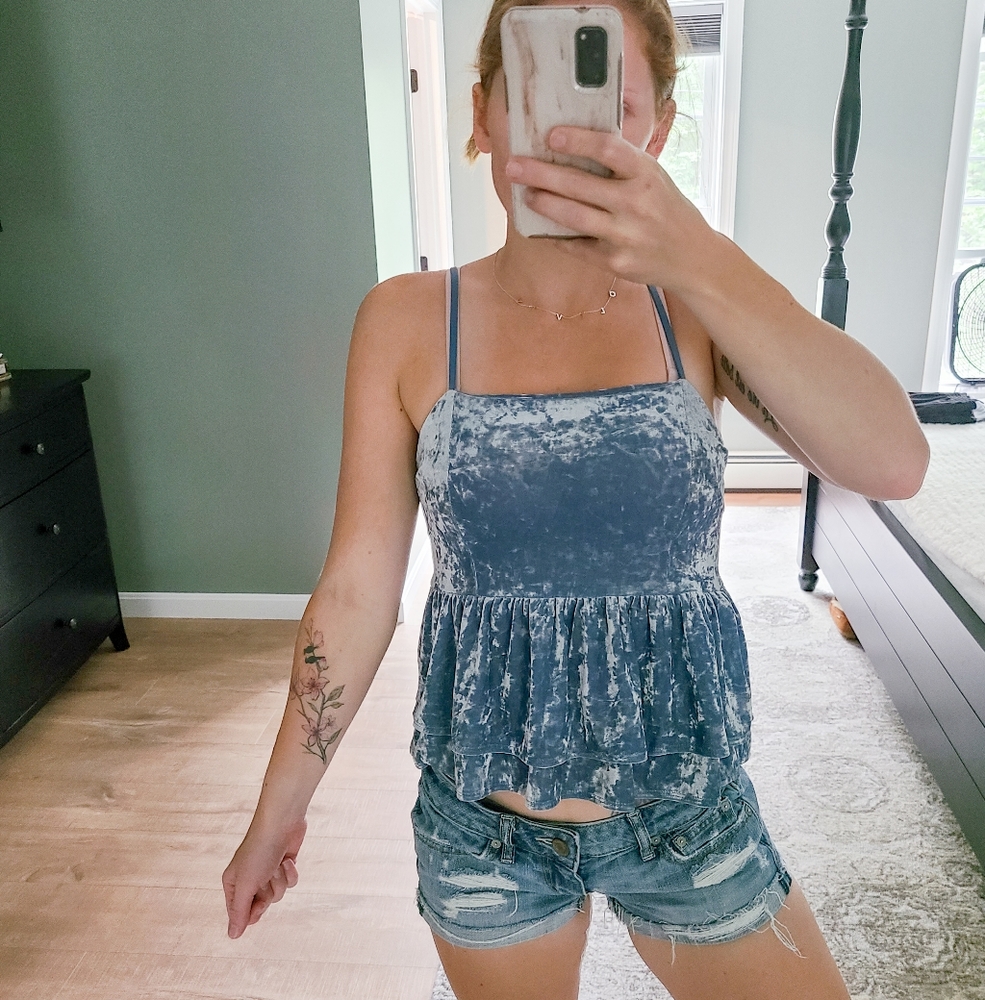American Eagle NWTCrushed Velvet Tank Top
